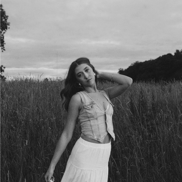 sofialarson2005
